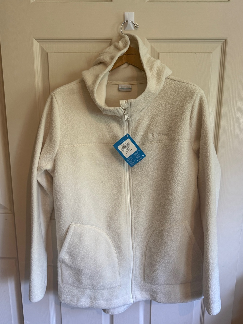 Columbia Hooded Fleece Jacket Cream color NEW